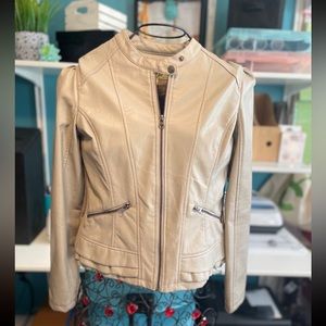 Women’s Jacket